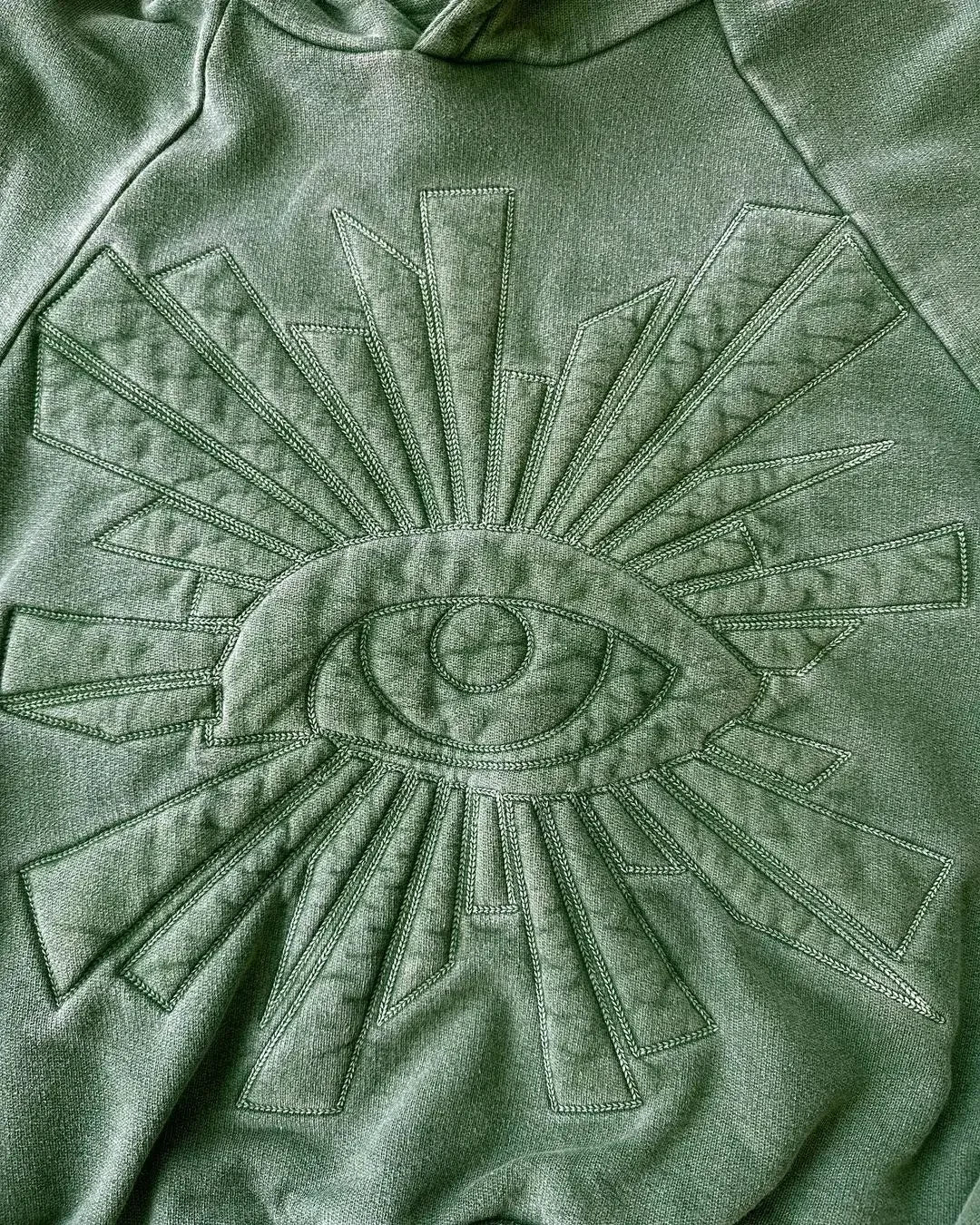 EYE EMBROIDED HOODIE