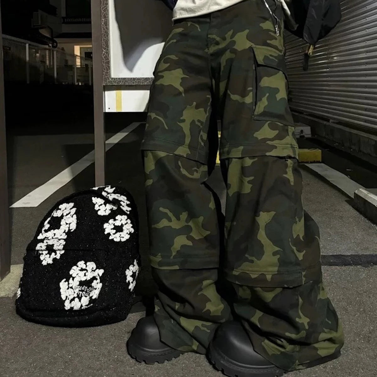 CARTI TYPE SHI CARGOS