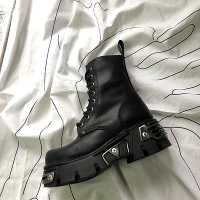 BULLDOZER BOOTS