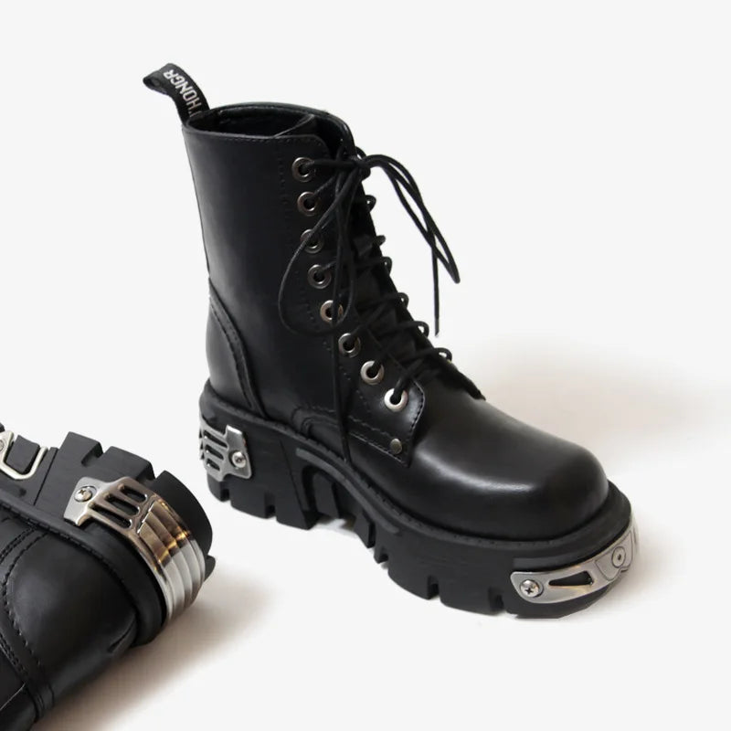 BULLDOZER BOOTS