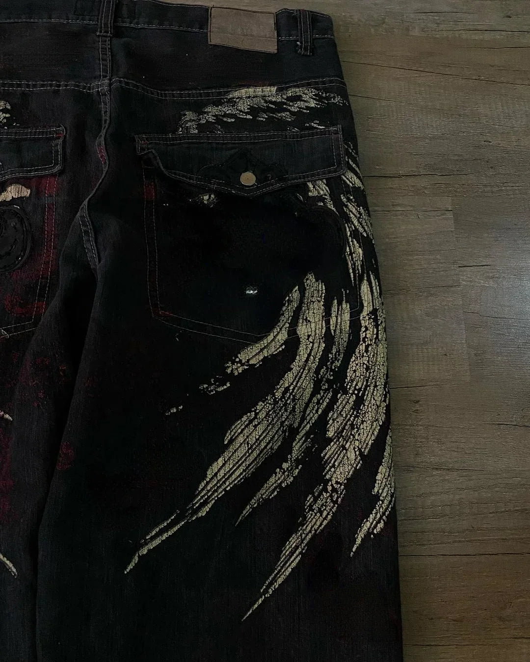 M3TAMORPHIS JEANS